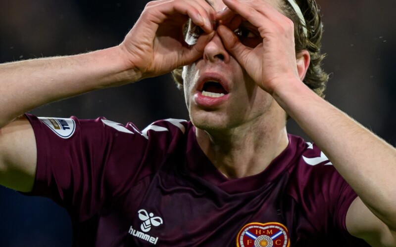 Tómas Bent’s Decisive Strike Keeps Hearts Six Points Clear